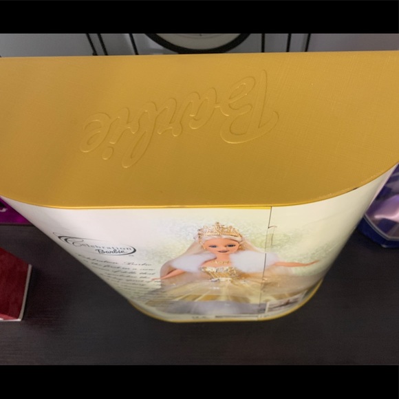 Celebration Barbie Special 2000 Edition - Picture 5 of 16